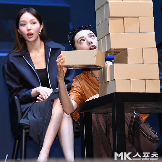 뽑아도 될까요? 신중한 나나.