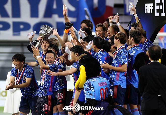 지난 2022년 대회에서 우승을 차지했던 일본 축구대표팀. /AFPBBNews=뉴스1