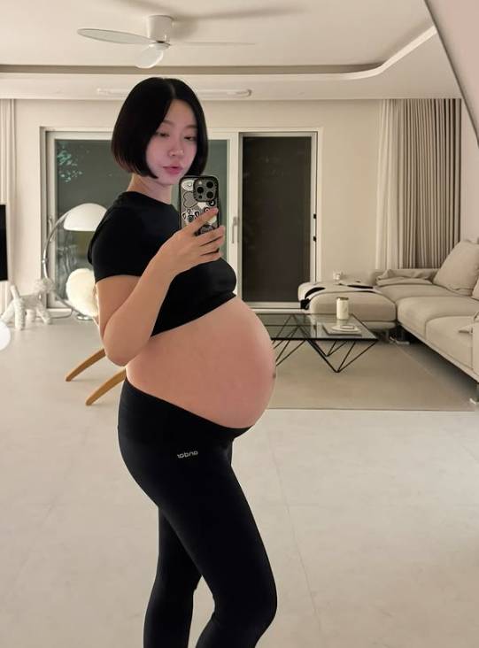 /사진=레이디제인 SNS