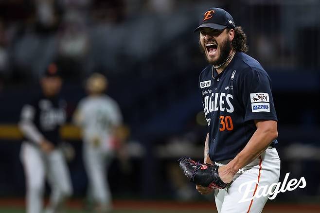 한화 코디 폰세