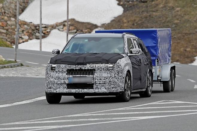 사진 : 기아 셀토스 풀체인지 테스트카 (출처=Autoevolution)