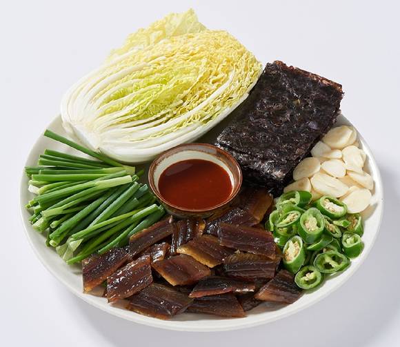 과메기는 궁합 음식과 함께 먹으면 더욱 건강 효능이 좋아진다. 사진은 과메기 [사진=롯데마트]