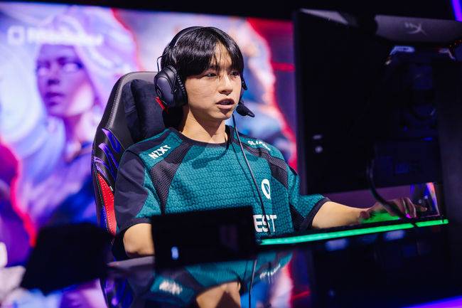 라이엇게임즈 플리커.