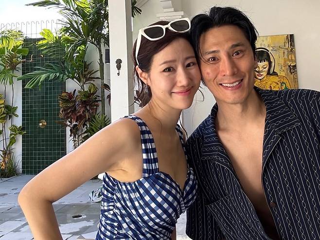 코미디언 김재우와 아내 조유리. 인스타그램 캡처.