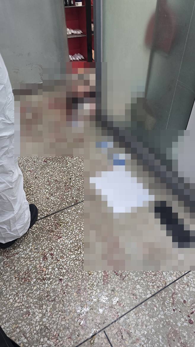 창원 한 미용실에서 흉기 난동이 발생한 사건 현장.