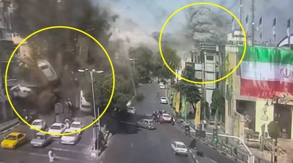 지난달 15일 이스라엘의 미사일이 이란 테헤란 타지리시에 떨어지는 모습. 영상 캡처