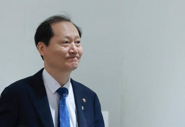 이완규 전 법제처장이 지난달 24일 서울 용산 대통령실 청사에서 열린 국무회의에 참석하고 있다. 연합뉴스