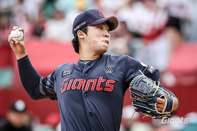 ▲ 롯데 마운드 세대교체의 기수로 떠오른 이민석 ⓒ롯데자이언츠