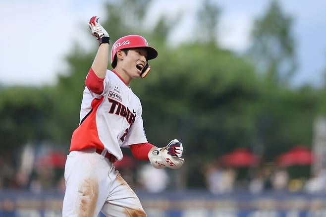 ▲ 개인 경력 첫 멀티 홈런을 기록하며 팀 도약을 이끈 김호령 ⓒKIA타이거즈
