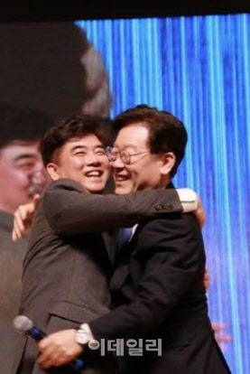 김병욱 정무비서관(사진 왼쪽)과 이재명 대통령 (출처 : 김 정무비서관 페이스북)