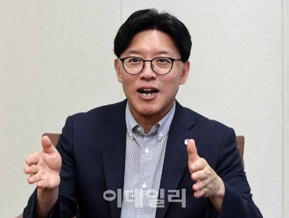 유도현 우리펀드서비스 대표가 이데일리와 인터뷰를 하고 있는 모습.(사진=방인권 기자)