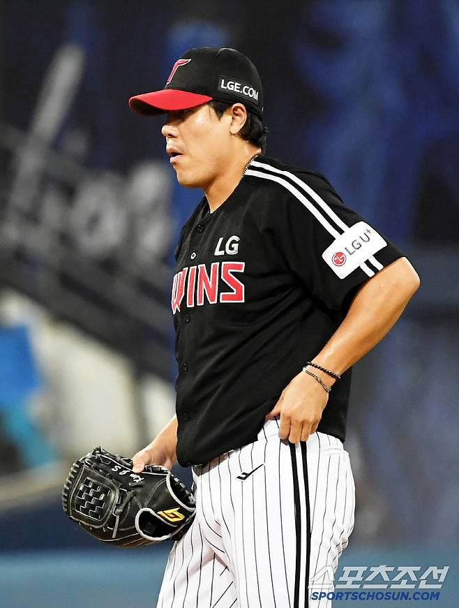 5일 대구 라이온즈파크에서 열린 삼성 라이온즈와 LG 트윈스의 경기. LG 김진성이 숨을 고르고 있다. 대구=박재만 기자 pjm@sportschosun.com/2025.07.05/