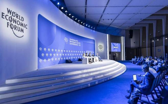 지난 6월 중국에서 열린 하계 다보스포럼