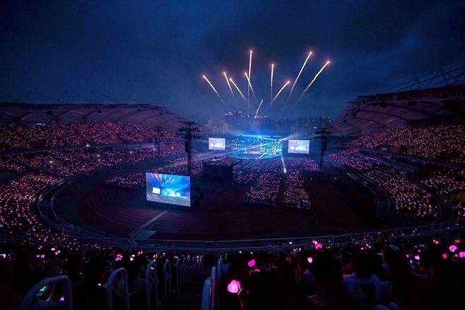 블랙핑크 월드투어 ‘데드라인’ 전경. YG엔터테인먼트 제공