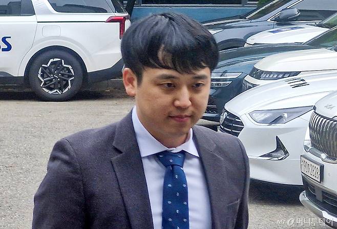 (서울=뉴스1) 강승지 기자 = 한성존 신임 대한전공의협의회(대전협) 비상대책위원장이 28일 서울 영등포구 서울시의사회에서 열린 대전협 임시대의원총회에 참석하고 있다. 2025.6.28/뉴스1  Copyright (C) 뉴스1. All rights reserved. 무단 전재 및 재배포,  AI학습 이용 금지. /사진=(서울=뉴스1) 강승지 기자