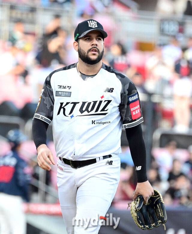 KT 위즈 엔마누엘 데 헤이수스./마이데일리