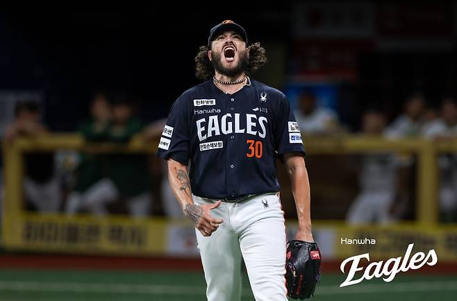 한화 폰세는 5일 고척 키움전을 앞두고 1군에서 빠졌다. 그는 리그에서 가장 많은 115.2이닝을 던져 휴식이 필요하다. 사진제공｜한화 이글스