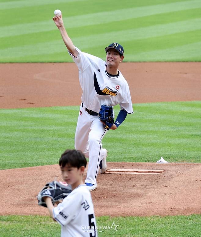 [한번에 쓱]'두산 유격수 김재호' 잠실구장이여 안녕!