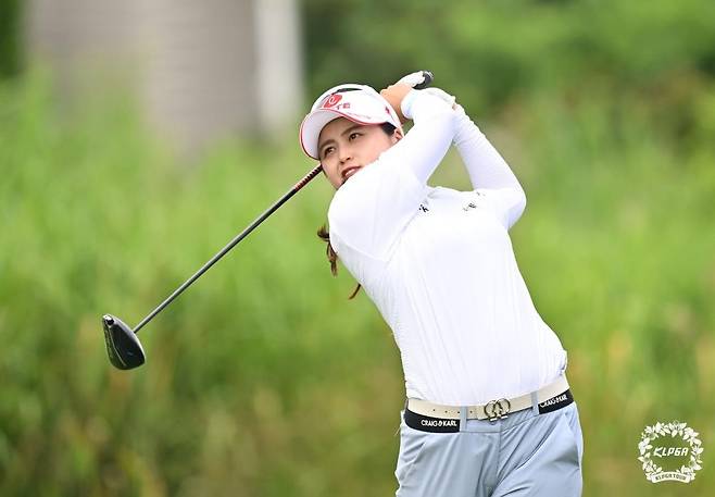 티샷 날리는 최혜진 [KLPGA 투어 제공. 재배포 및 DB 금지]