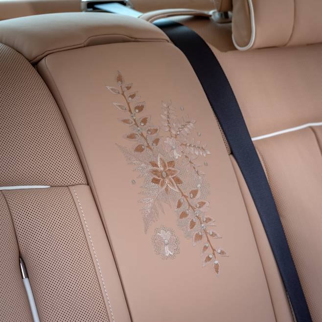 롤스로이스모터스 제공