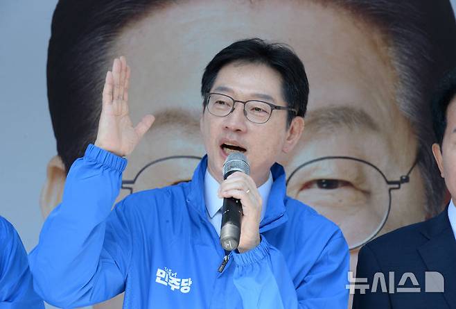 [울산=뉴시스] 배병수 기자 = 김경수 지방시대위원장. 2025.05.12.bbs@newsis.com.