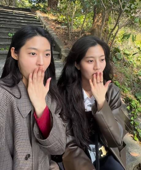각각 SNS