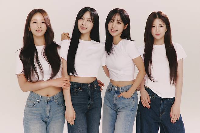 위드어스엔터테인먼트 제공.