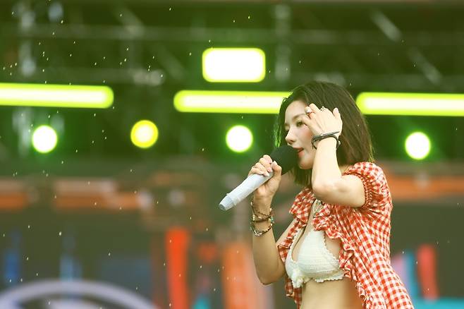 권은비/사진제공=더블앤(W&)