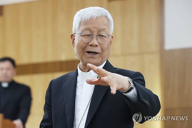 유흥식 추기경 [연합뉴스 자료사진]