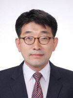 이근찬 우송대 보건의료경영학과 교수