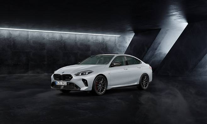 BMW 뉴 M235 xDrive 그란 쿠페 프로 퍼스트 에디션