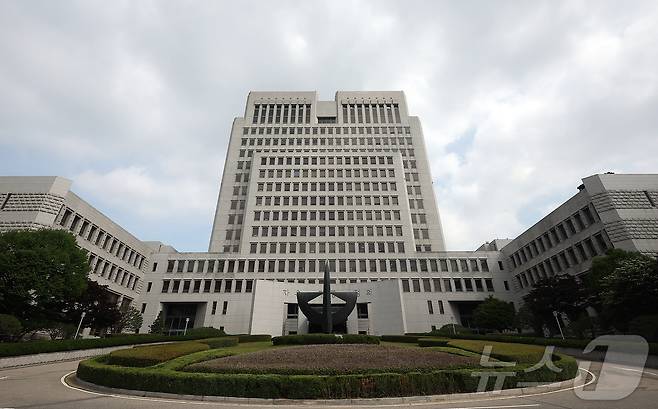 서울 서초구 대법원. 2025.6.9/뉴스1 ⓒ News1 김진환 기자