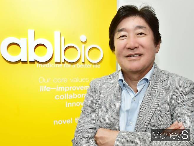 에이비엘바이오와 루닛이 오버행(잠재적 매도 물량) 우려에 적극 대응하고 있다. 사진은 지난해 8월 머니S와 인터뷰를 진행한 이상훈 에이비엘바이오 대표. /사진=임한별 기자