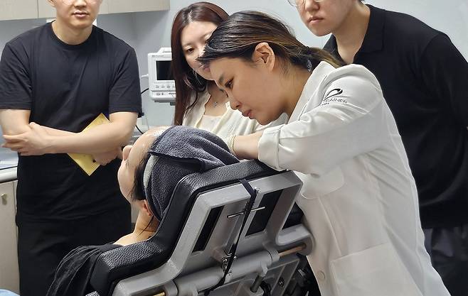 휴젤이 양산 미호의원에서 진행한 ‘휴젤 트레이닝 세미나’를 성료했다. [휴젤 제공]