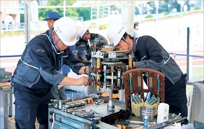 충분한 현장경력을 갖춘 비전공자들도 중급 전기공사기술사 자격을 인정받을 수 있는 길이 열렸다.  [헤럴드 DB]