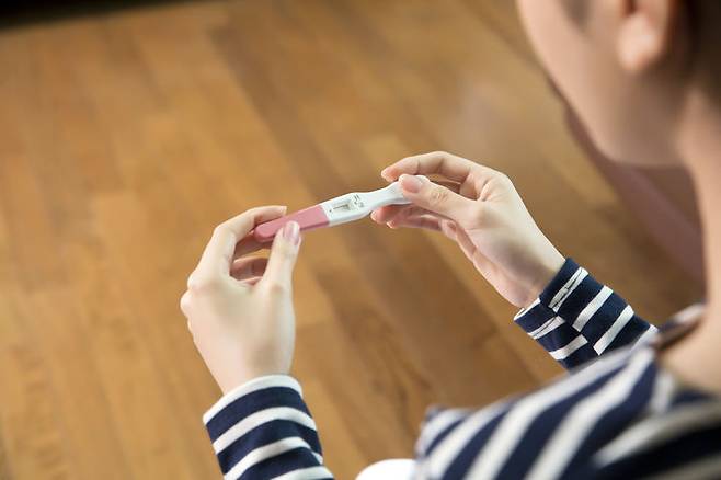 [서울=뉴시스] 남편이 몰래 정관 복원 수술을 받아 원치 않는 임신을 하게 된 한 여성의 사연이 알려졌다. 2025.07.07. *재배포 및 DB금지 *재판매 및 DB 금지