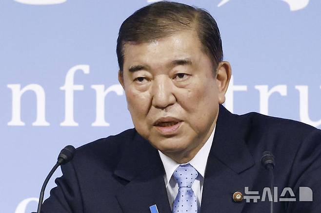 [도쿄=AP/뉴시스]이시바 시게루 일본 총리가 지난달 29일 도쿄에서 열린 한 컴벤션에서 발언하고 있다. 2025.07.08.