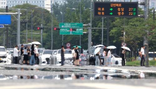 '서울 폭염 경보' [연합뉴스 제공]