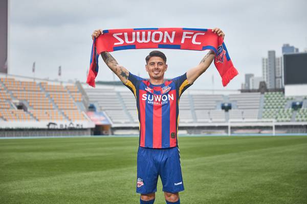 프로축구 K리그1 수원FC가 K리그 통산 50득점을 기록한 베테랑 공격수 윌리안을 영입했다. 2025.7.9 /수원FC 제공