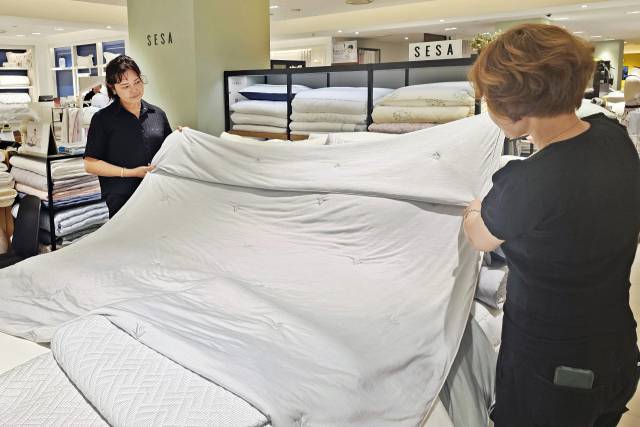 신세계 센텀시티 세사 매장의 냉감 침구류. 신세계 센텀시티 제공