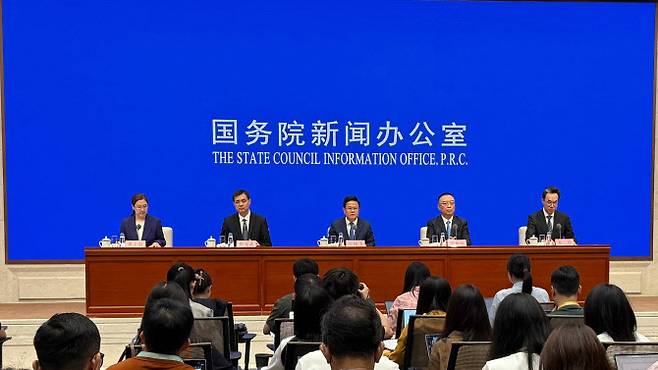 9일 중국 베이징에서 ‘제14차 5개년 계획의 질적 완성’을 주제로 기자회견이 열리고 있다. (사진=중국 국무원)