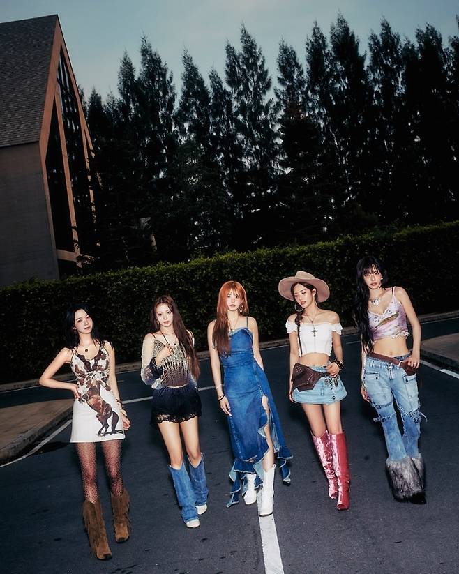 프로미스나인(fromis_9)     사진ㅣ어센드