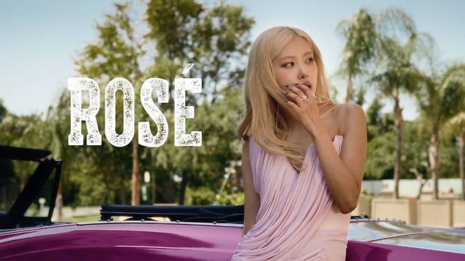 블랙핑크가 오는 5일 경기도 고양종합운동장에서 월드투어 ‘데드라인’으로 컴백한다. 사진은 트레일러 속 멤버 로제. /YG엔터테인먼트 제공