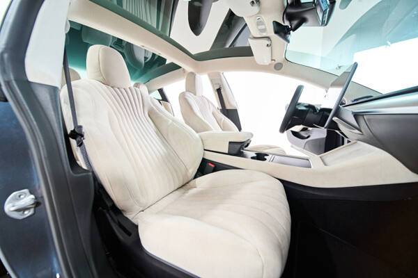 ㈜케이티알디 주력 제품 기능성 비건 나파 가죽 ㈜케이티알디 제공