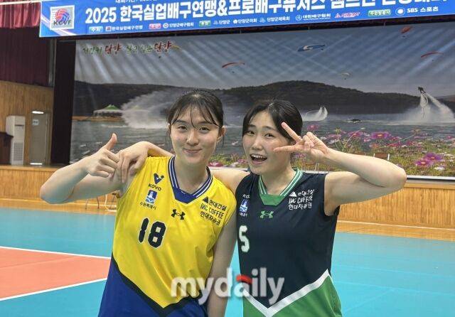 인터뷰에 응한 한미르(좌측)와 이영주./단양=김희수 기자