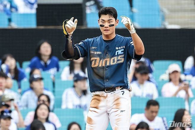 NC 김주원은 올해 전반기가 끝나기 전 20도루에 성공하며 빼어난 주루를 과시하고 있다. 그는 후반기 페이스를 높여 구단 역대 2번째 도루왕을 노려본다. 사진제공|NC 다이노스