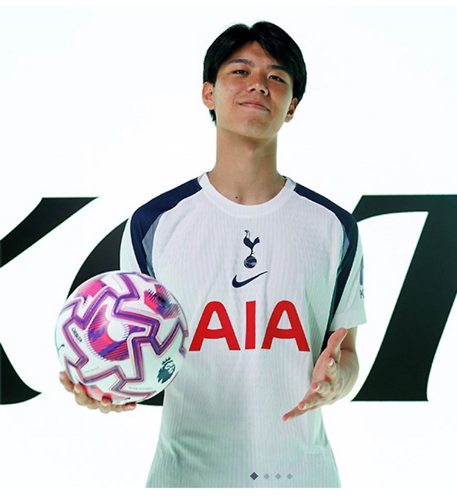 다카이 고타. 토트넘 홈페이지