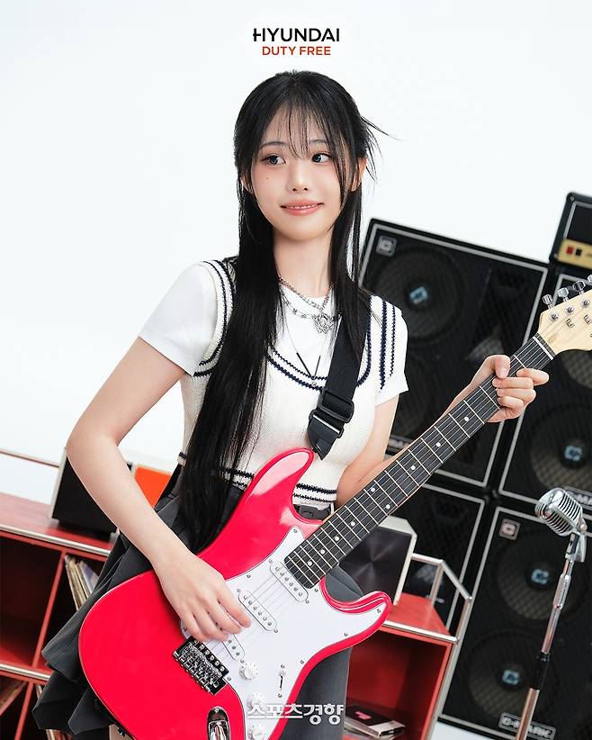 그룹 QWER. 현대백화점 면세점 인스타그램 계정