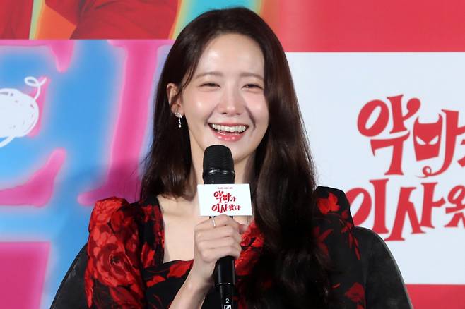 [서울=뉴시스] 김혜진 기자 = 배우 임윤아가 9일 오전 서울 용산구 CGV용산아이파크몰에서 열린 영화 '악마가 이사왔다'(감독 이상근) 제작보고회에서 인사말을 하고 있다. 2025.07.09. jini@newsis.com /사진=김혜진