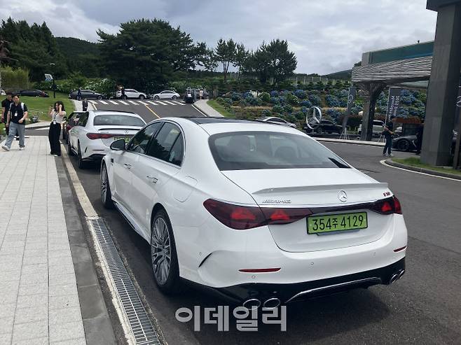메르세데스-AMG E 53 하이브리드 4MATIC+(사진=정병묵 기자)